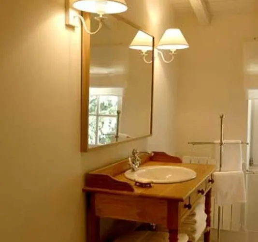 La Maison De Pradier Дом отдыха *