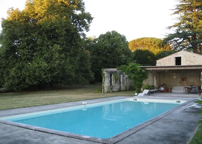 Дом отдыха La Maison De Pradier